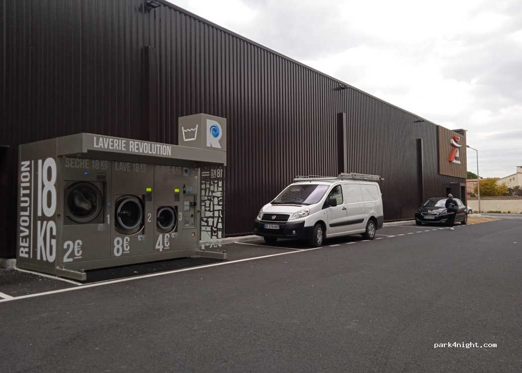 (11100) Narbonne - 168 Route d'Armissan — foto