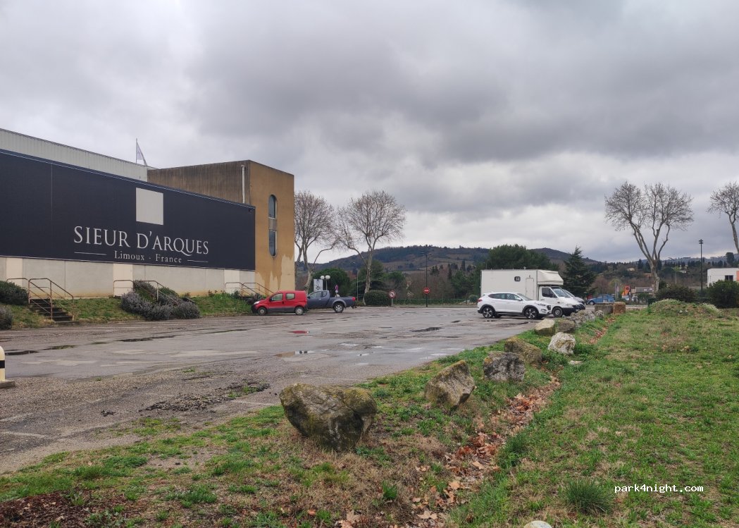 (11300) Limoux - 16 Rue Dewoitine — foto