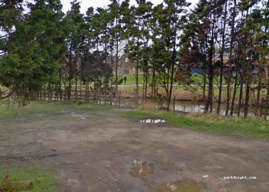 (SS8 9HA) V - 97 Denham Road — foto 2