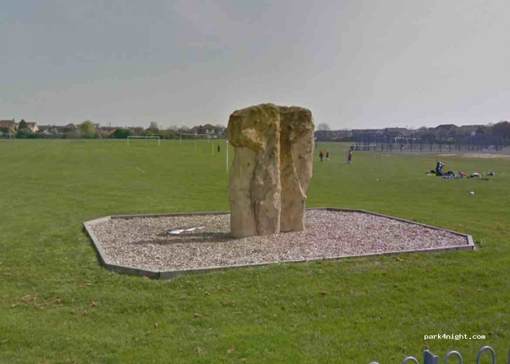 (SS8 7BJ) Canvey Island - 18 Blackthorne Road — foto