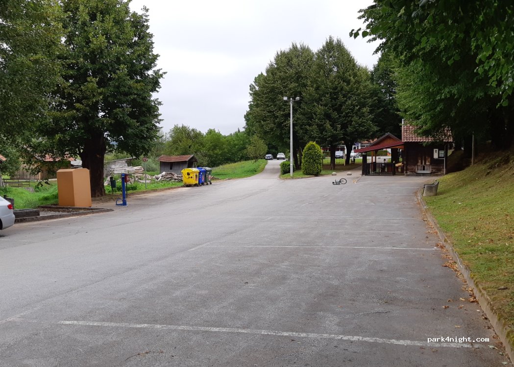 (47245) Rakovica - Unnamed Road — foto 2