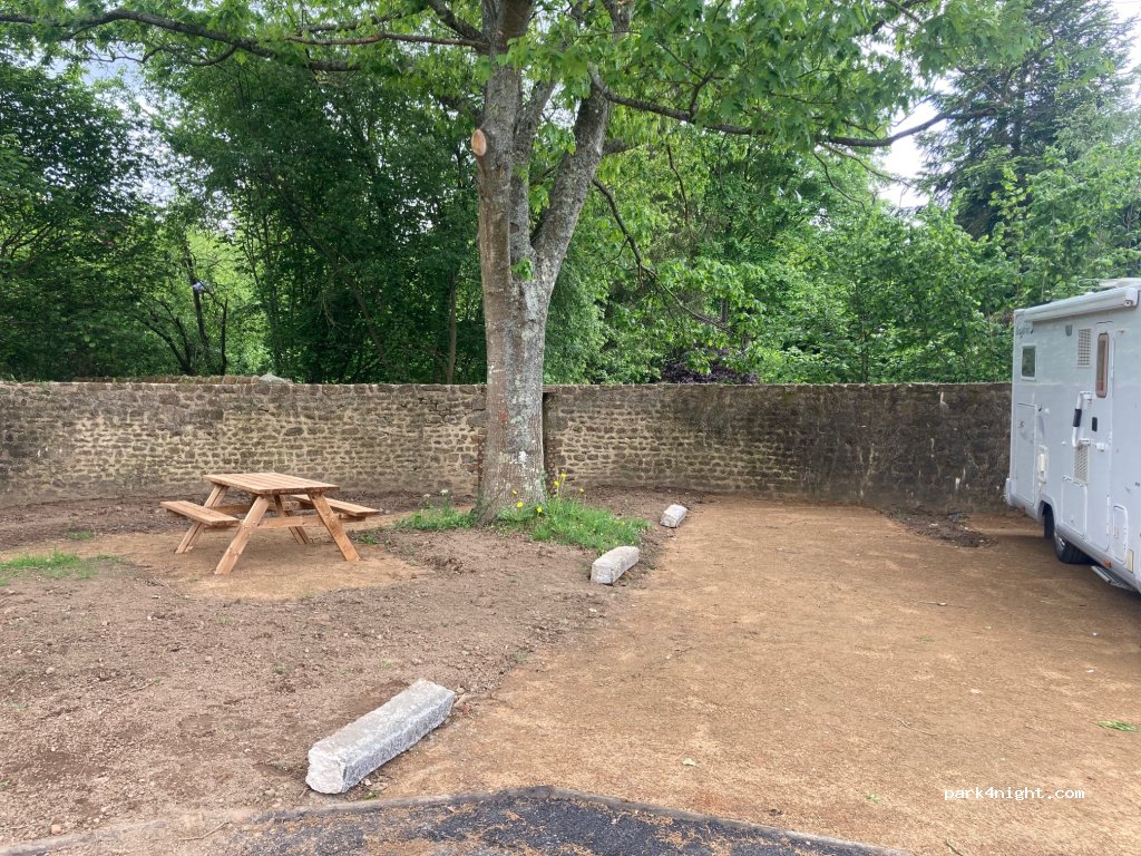 Aire de stationnement la Tannerie — foto 2