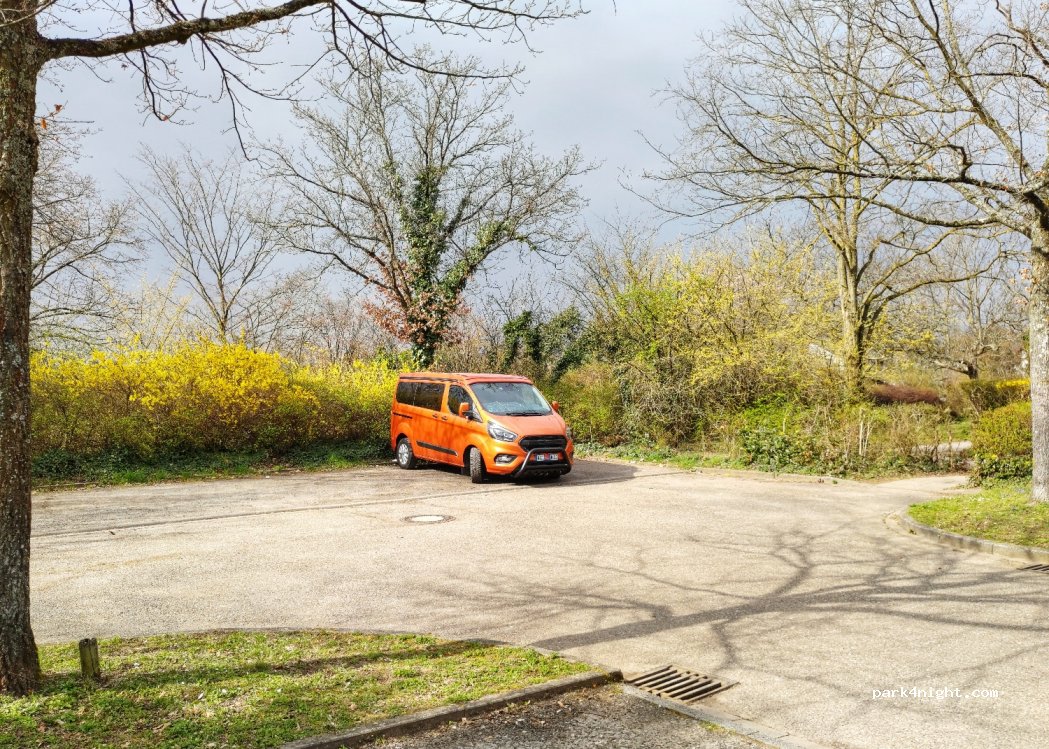 (76187) Karlsruhe - 10 G.-Braun-Straße — foto
