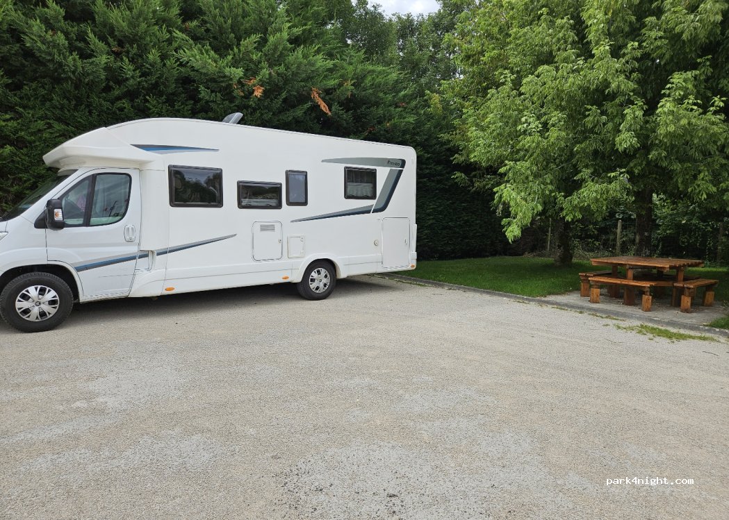 (52220) Louze - 42-44 Grande Rue — foto 3