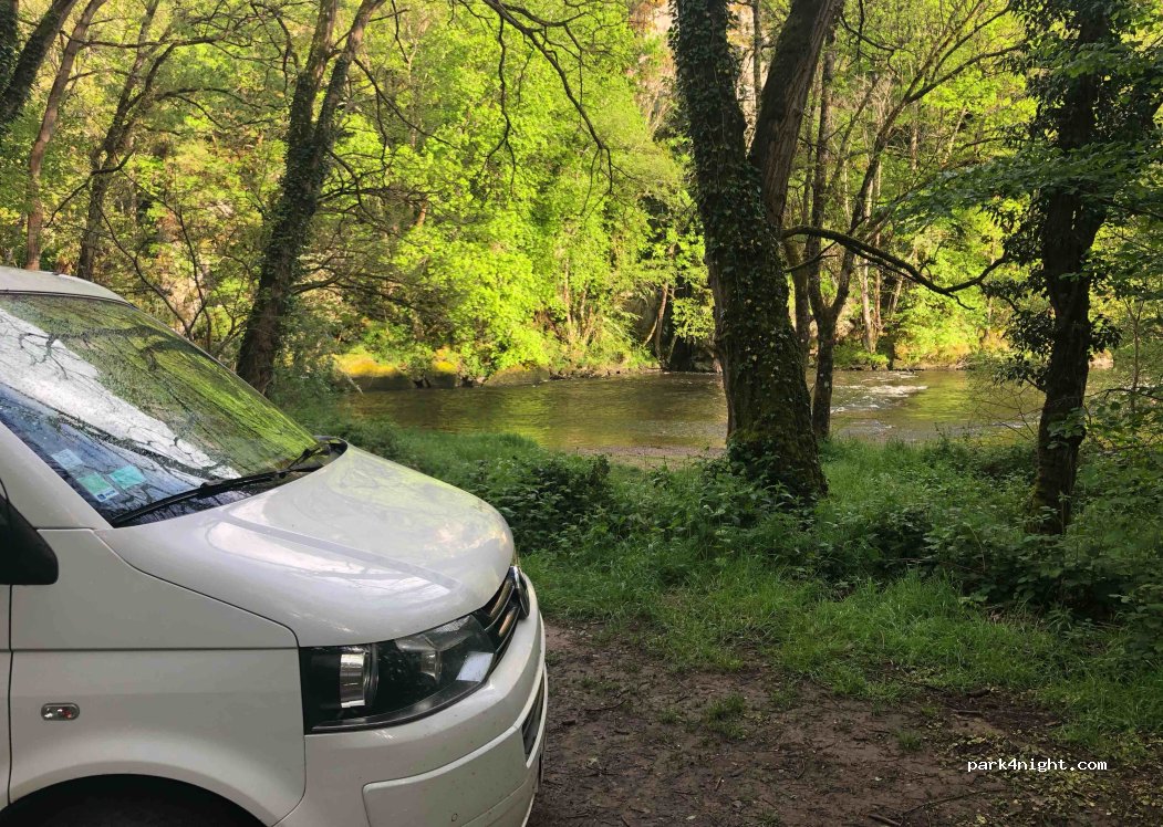 (03450) Chouvigny - Unnamed Road — foto