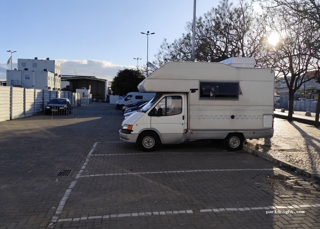 (1200-450) Lisboa - 32 Rua da Cintura do Porto de Lisboa — foto 3