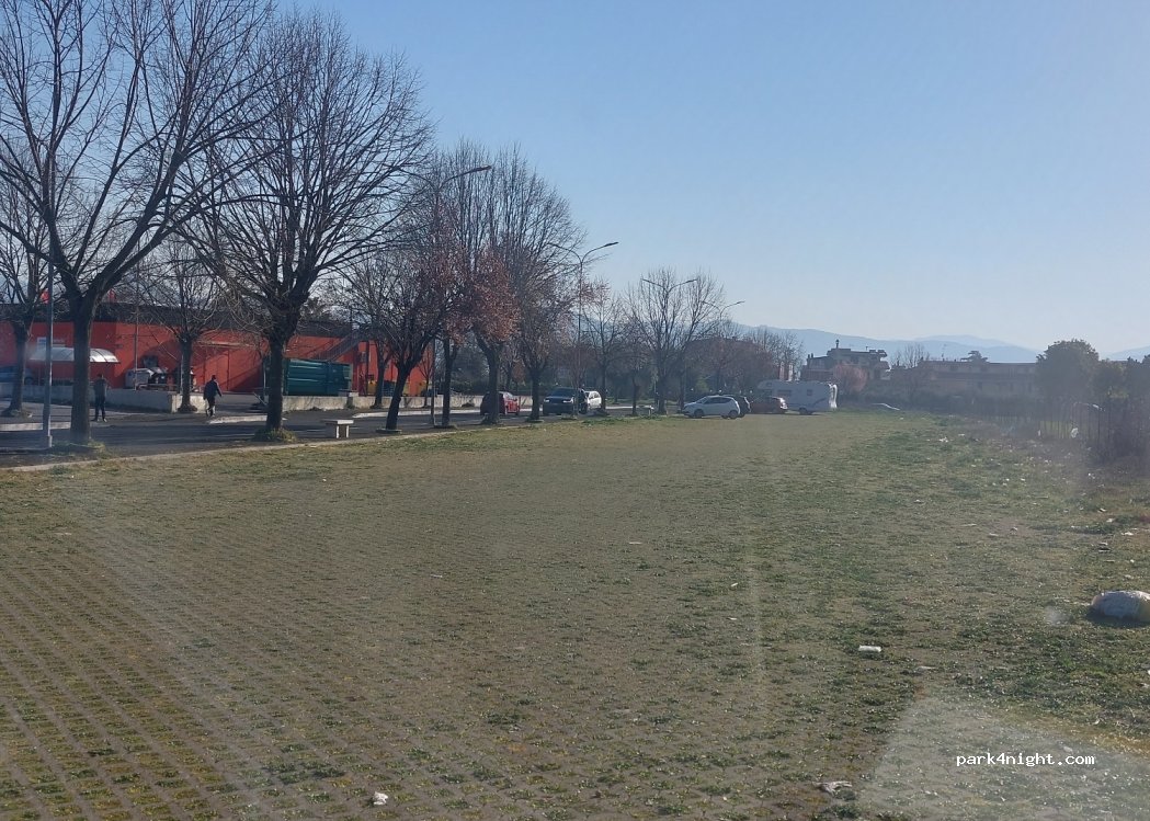 (00012) Guidonia - Via Antonio De Curtis — foto