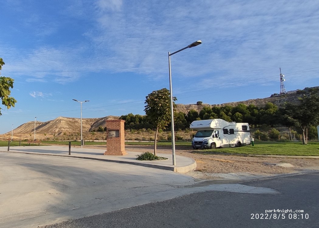 (50178) La Almolda - 24 Calle Portal de Zaragoza — foto