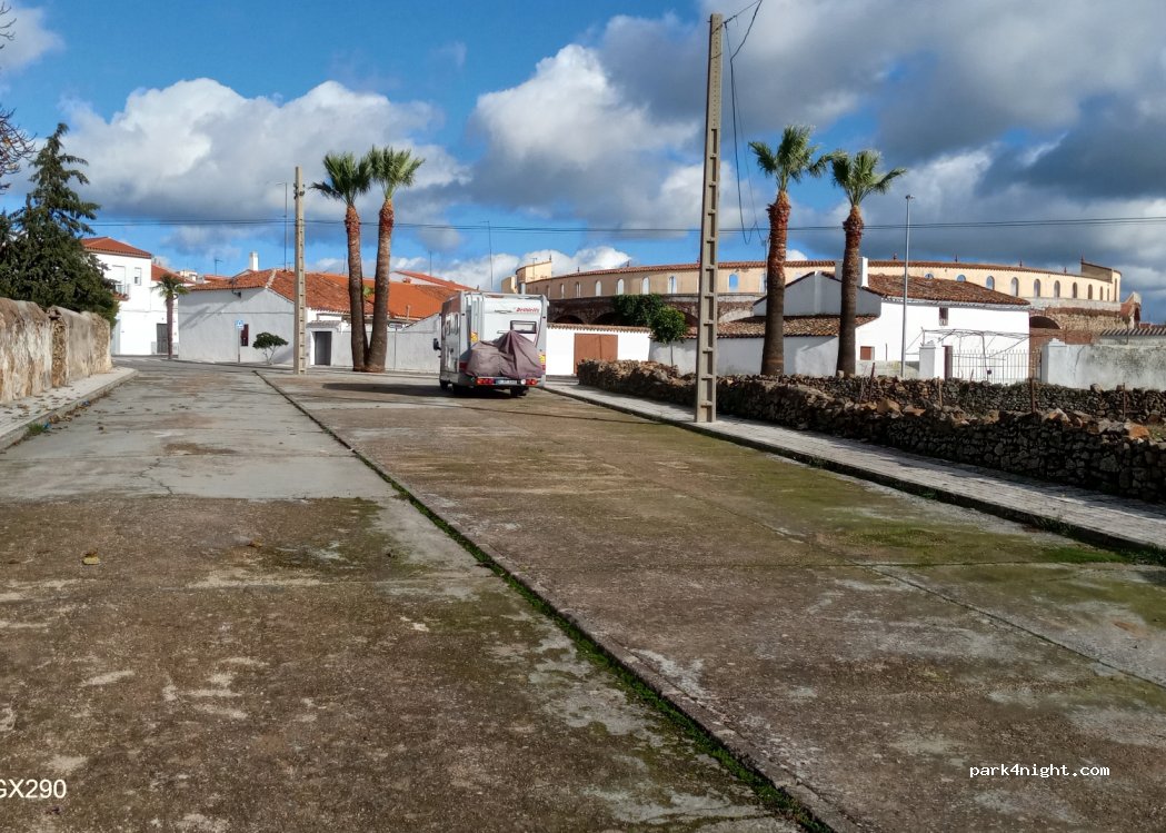 (06350) Higuera la Real - 58 Calle Colón — foto 2