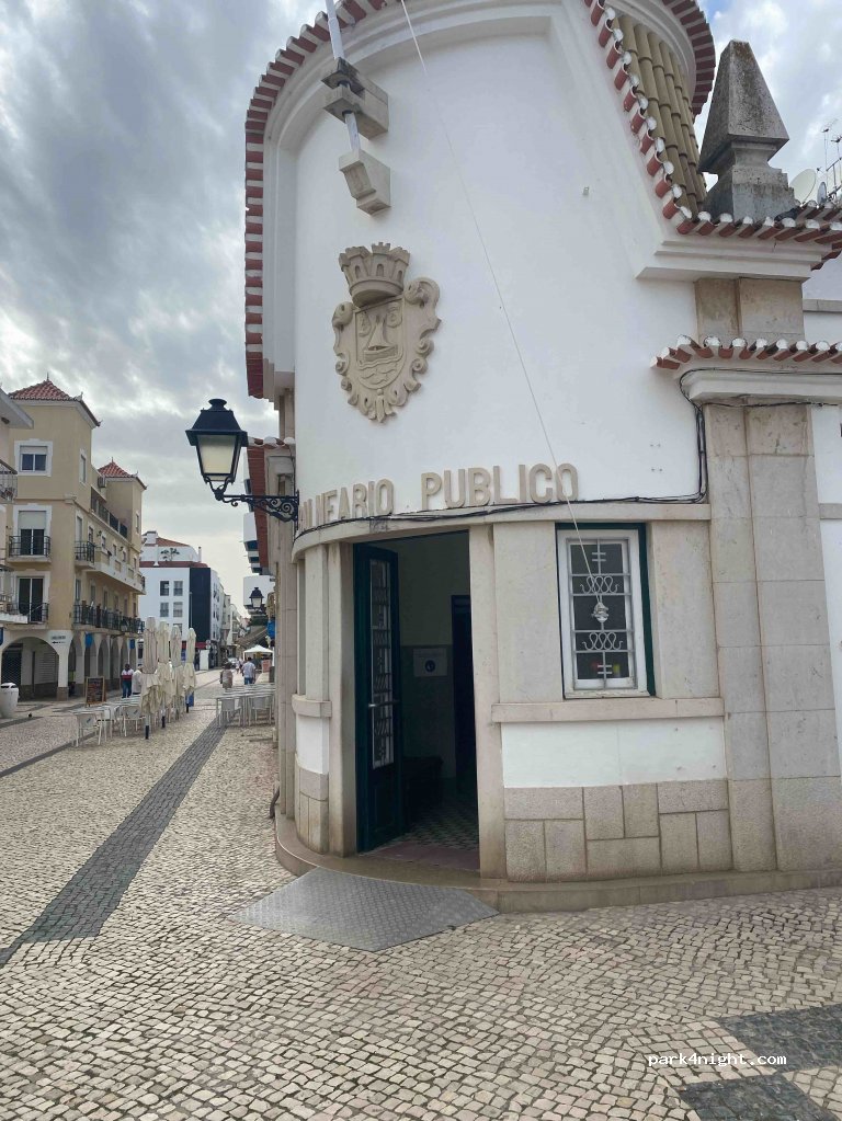 (8900-241) Vila Real de Santo António - 28 Rua 5 de Outubro — foto 3