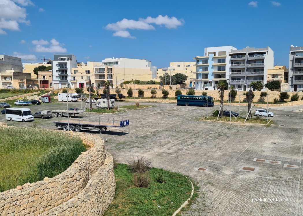 (1465) Marsaxlokk - 63 Triq Il Kavallerizza — foto