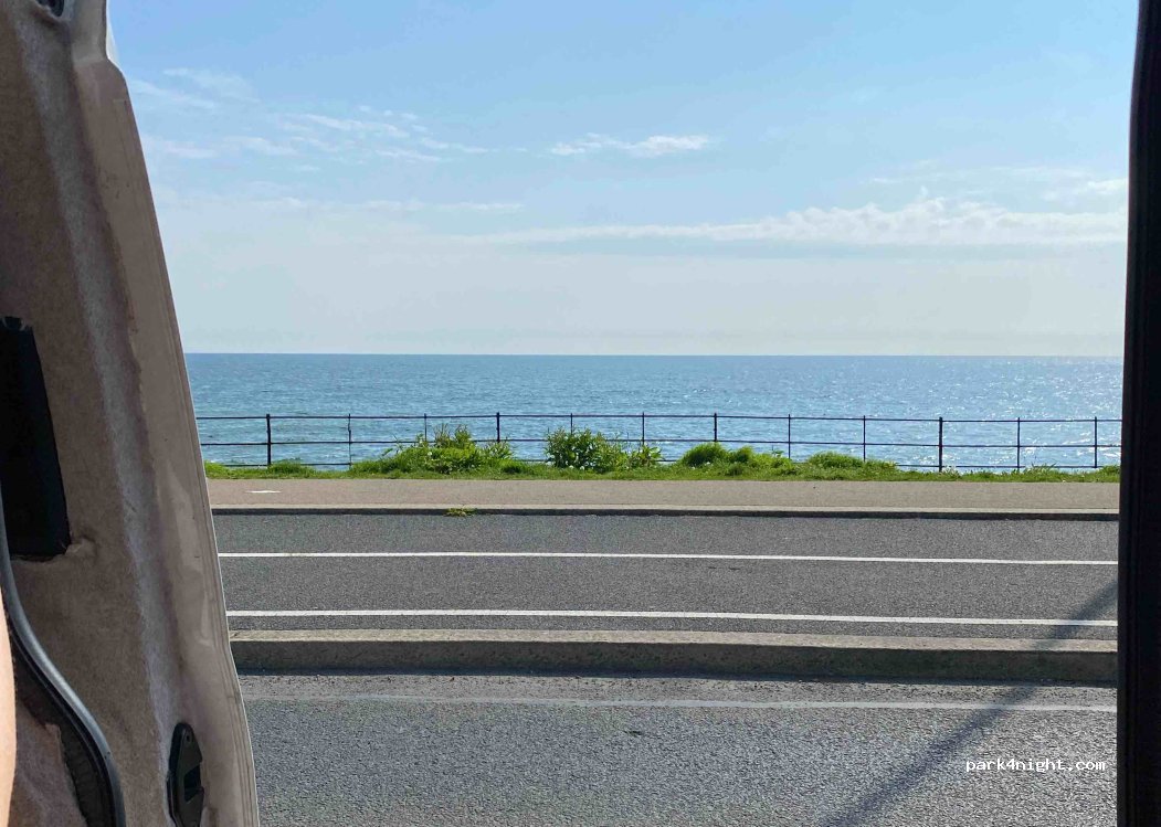 (A63 PP58) Greystones - Marine Road — foto 4