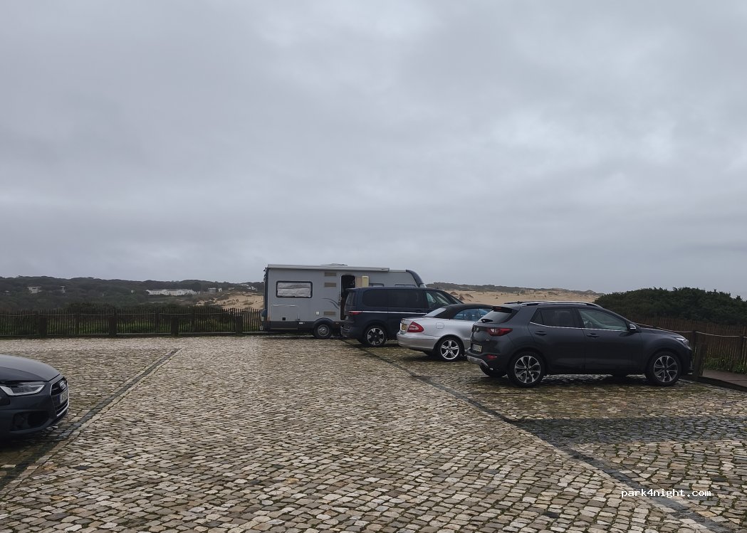 (2750-642) Cascais - 31 Rua Areia — foto 4