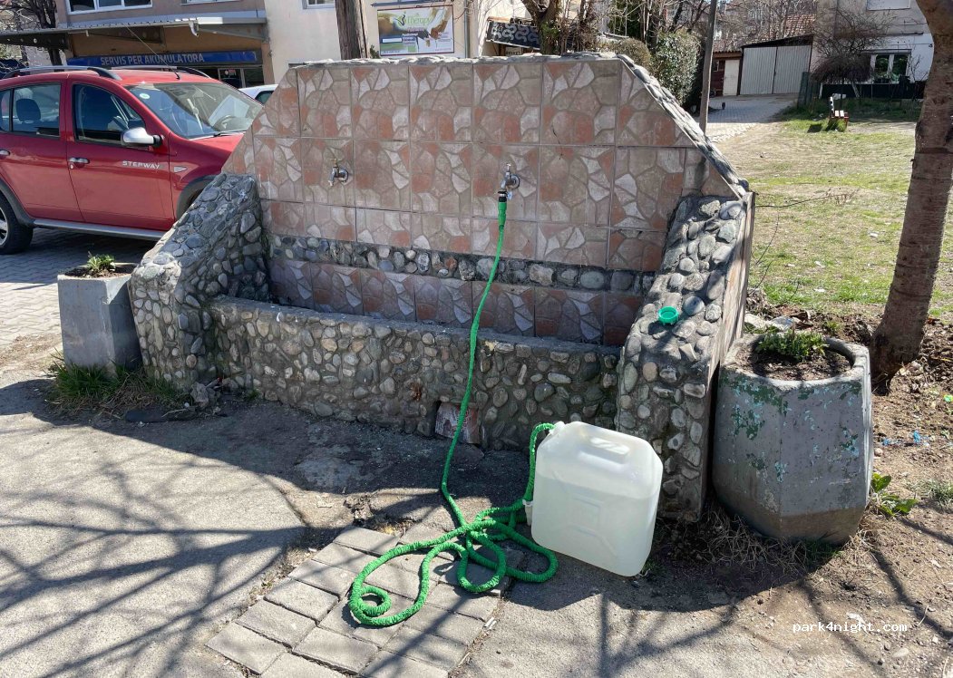 (1220) Tetovo - — foto
