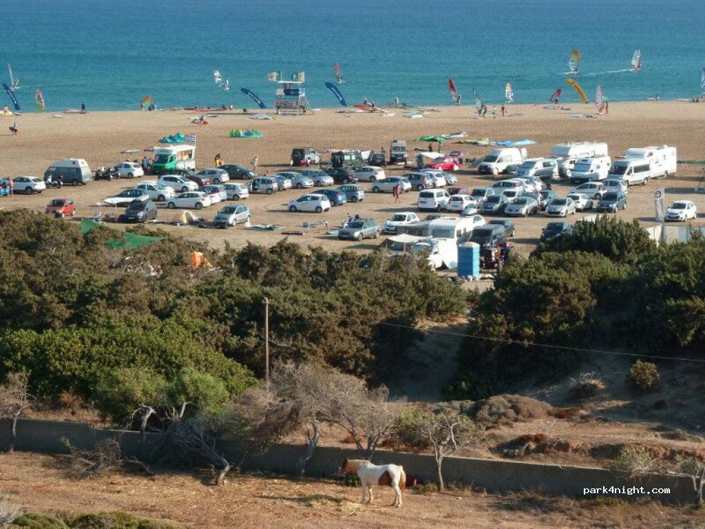 (851 09) Prasonisi - Unnamed Road — foto 2