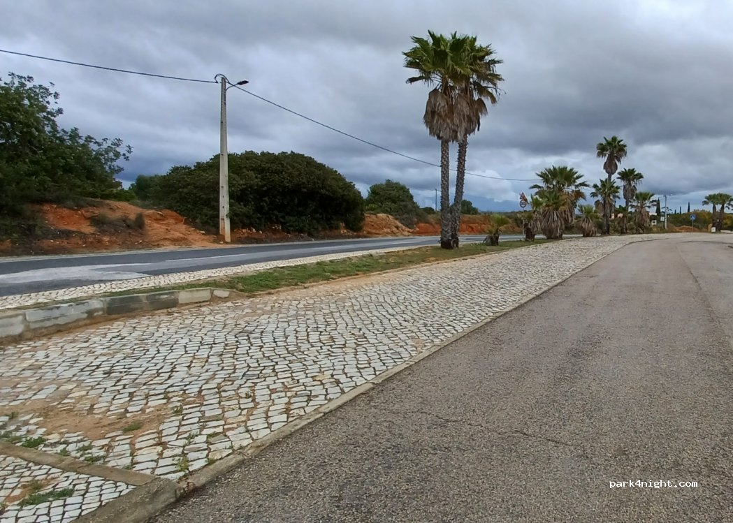 (8400) Carvoeiro - — foto