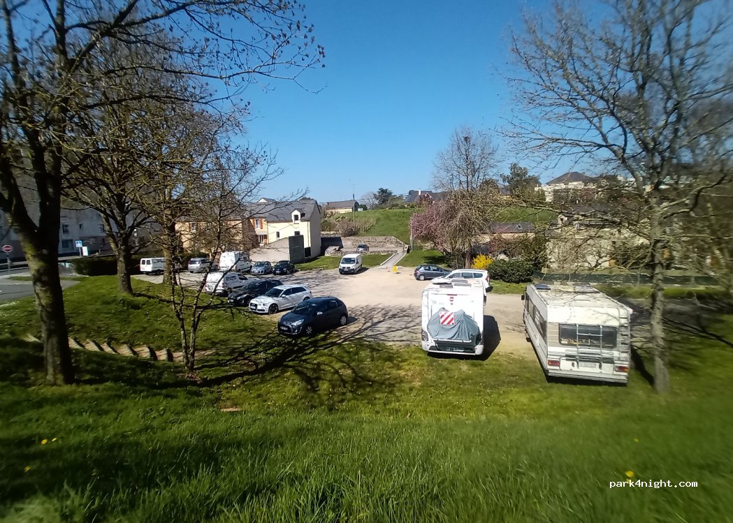 (53000) Laval - 12 Impasse du Petit Bootz — foto