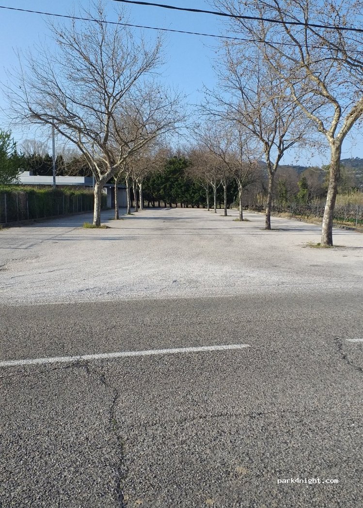 (30200) Chusclan - 522 Chemin des Horts — foto