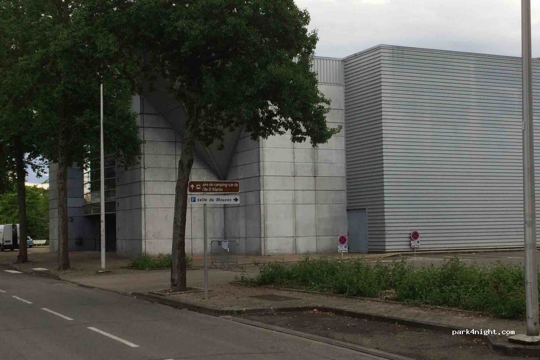 (32000) Auch - 15 Rue du Général de Gaulle — foto 2