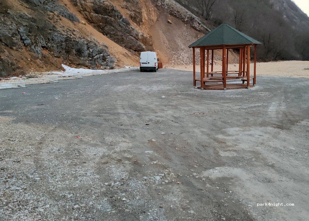 (X34W+M5Q) Šavnik - Narodnih Heroja P5 — foto