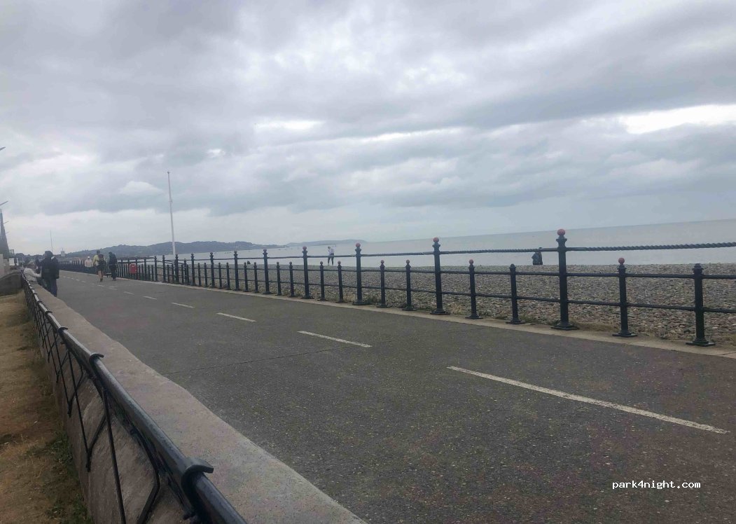 (A98) Bray - 97 Strand Road — foto