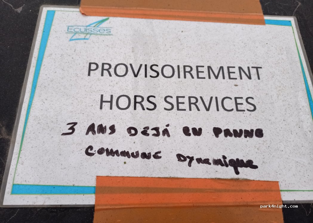 Aire de camping-car Écuisses — foto 3