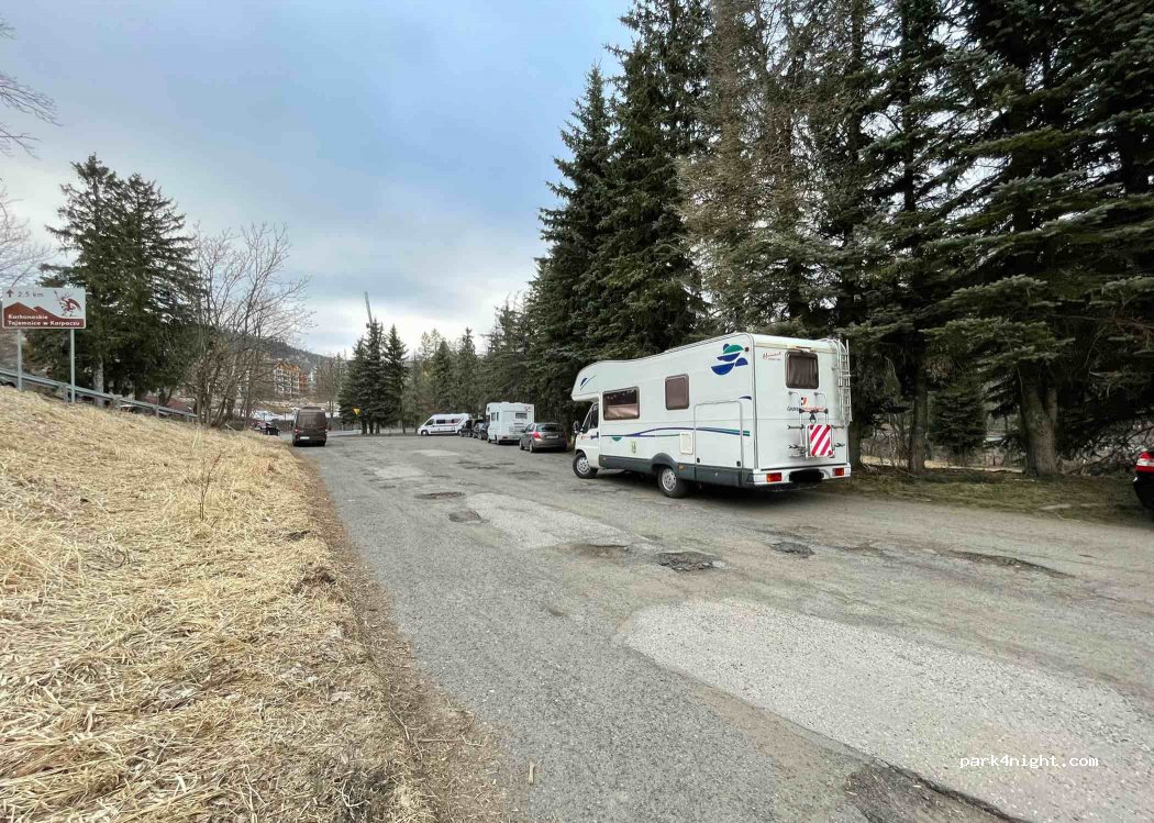 (58-540) Karpacz - 8d Karkonoska — foto