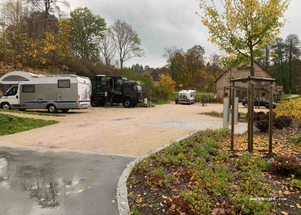 Wohnmobilstellplatz Geroldsgrün — foto 2