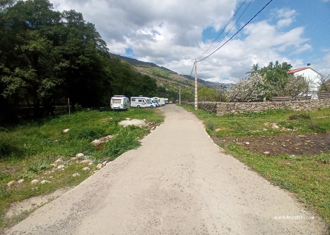(10613) Navaconcejo - 54 Carretera Nacional 110 Diseminado — foto
