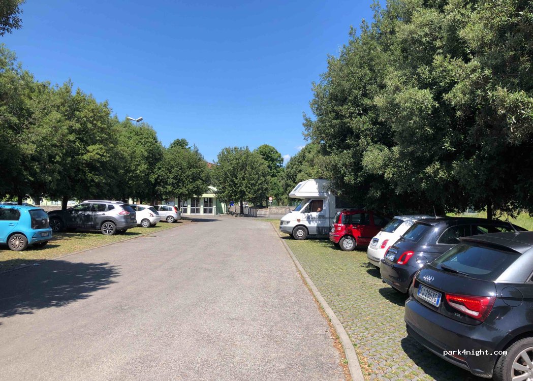 (55014) Capannori - 378 Via di Marlia — foto