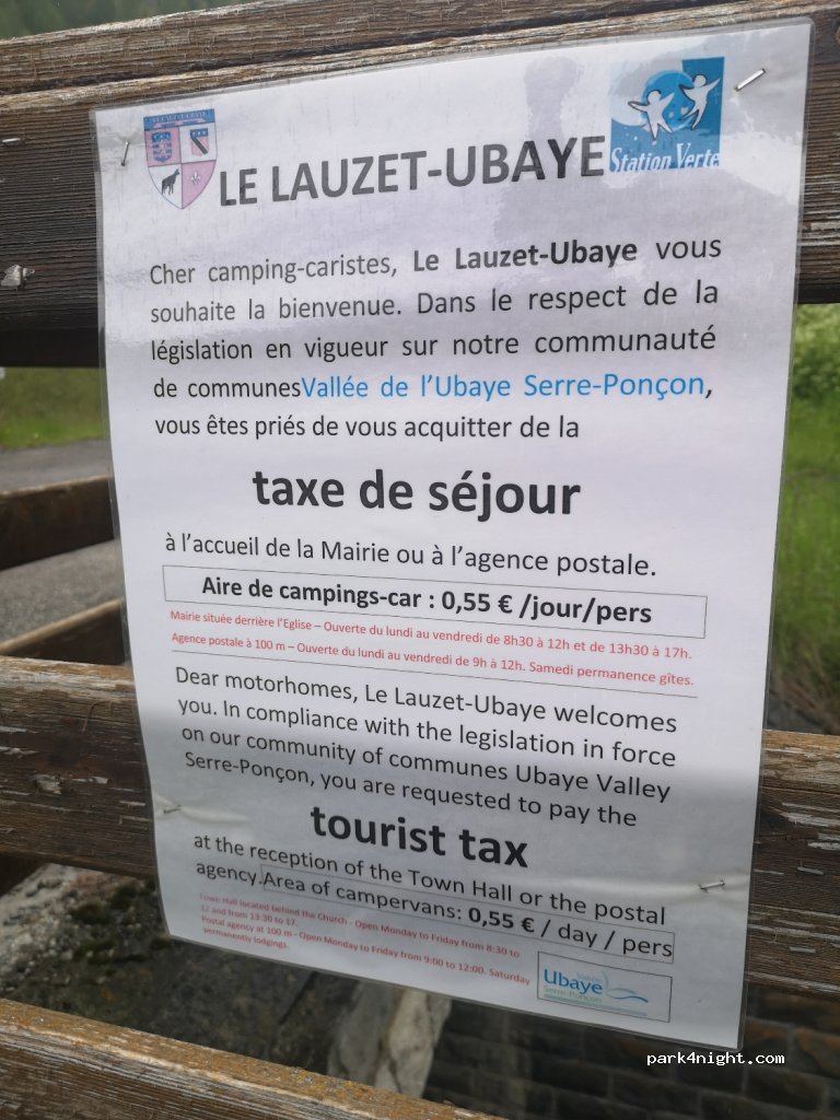 (04340) Le Lauzet-Ubaye - Le Village — foto