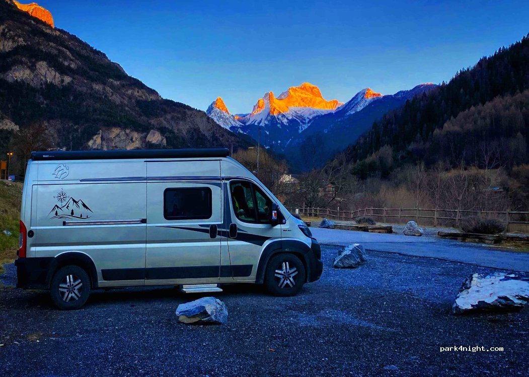 (04340) Le Lauzet-Ubaye - Le Village — foto 4