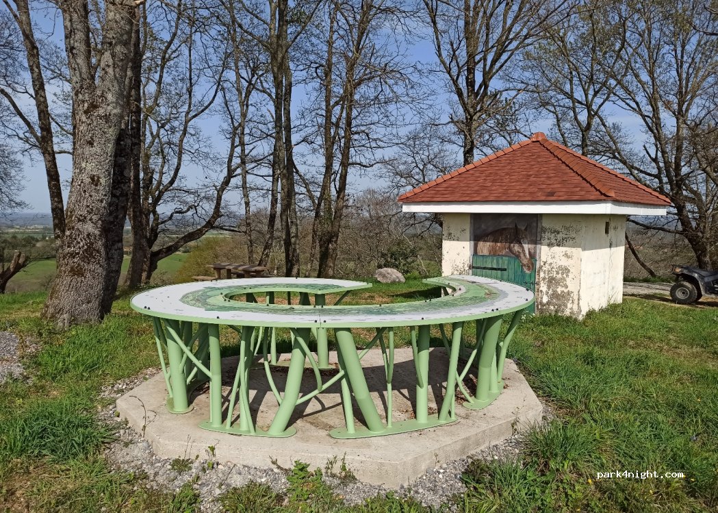 (65220) Sadournin - Unnamed Road — foto