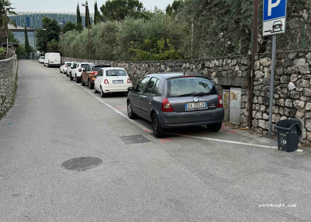 (38066) Riva del Garda - 20 Via Umberto Cattoni — foto 3