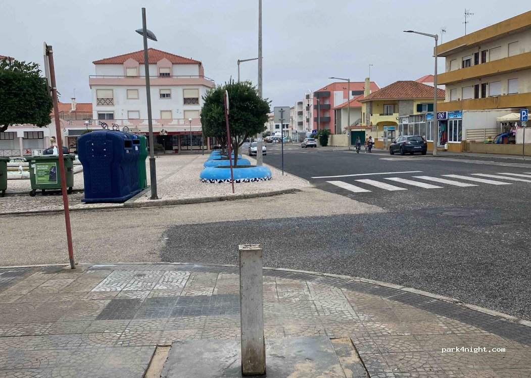 (2525-445) Atouguia da Baleia - 88 Avenida da Praia — foto