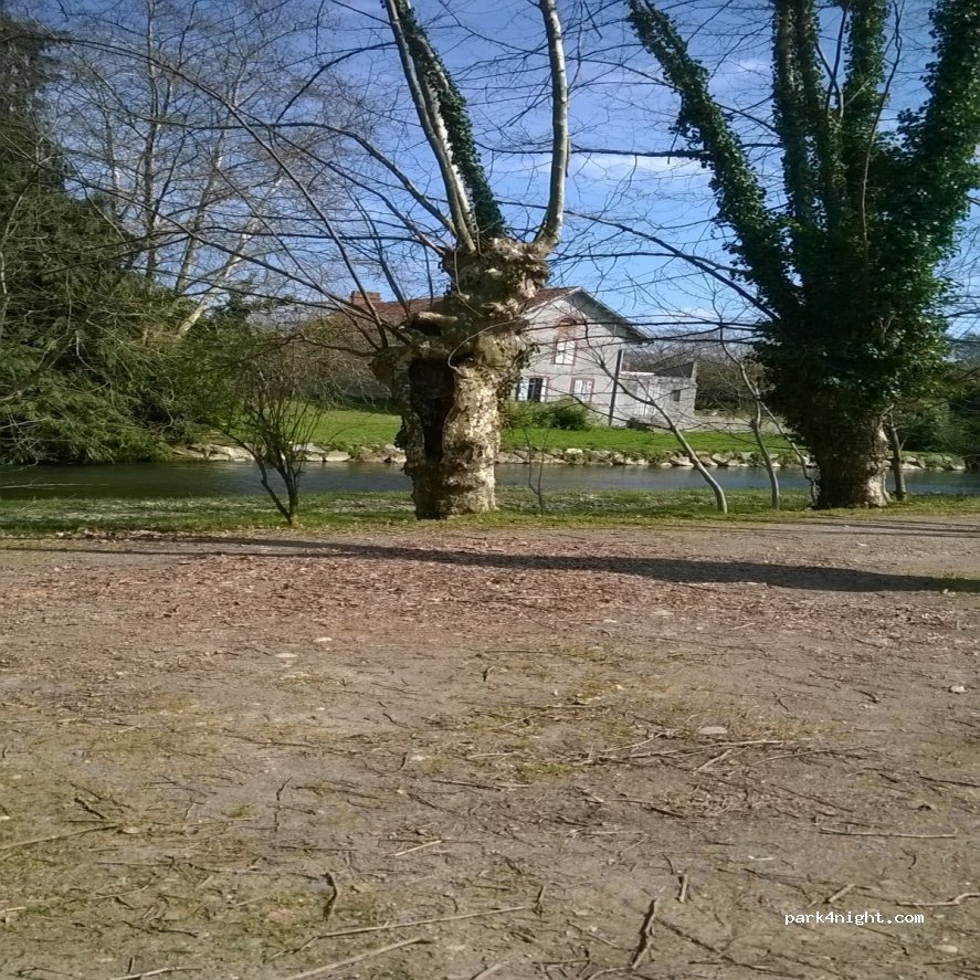(65500) Vic-en-Bigorre - 7 Quai de l'Échez — foto 2