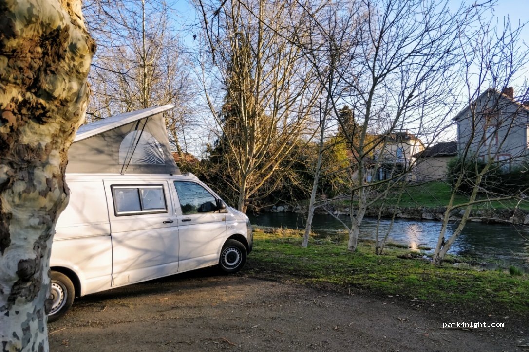 (65500) Vic-en-Bigorre - 7 Quai de l'Échez — foto 3