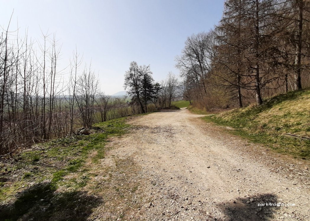 (2054) Chézard-Saint-Martin - — foto