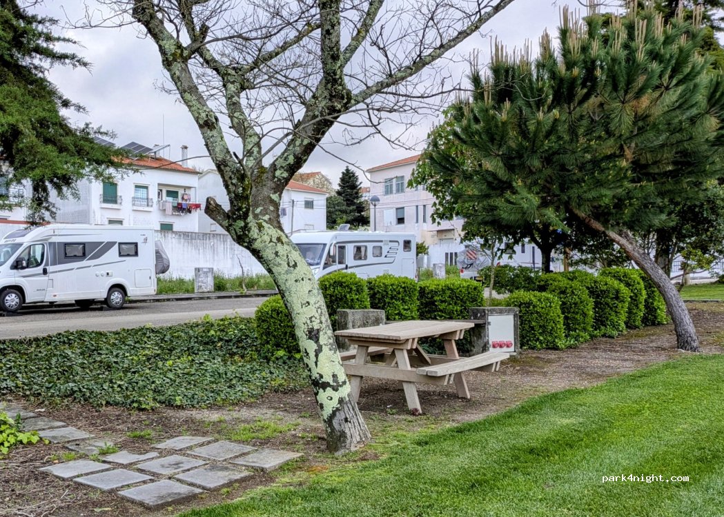 (6110 183) Vila de Rei - 3 Avenida Sá Carneiro — foto 5