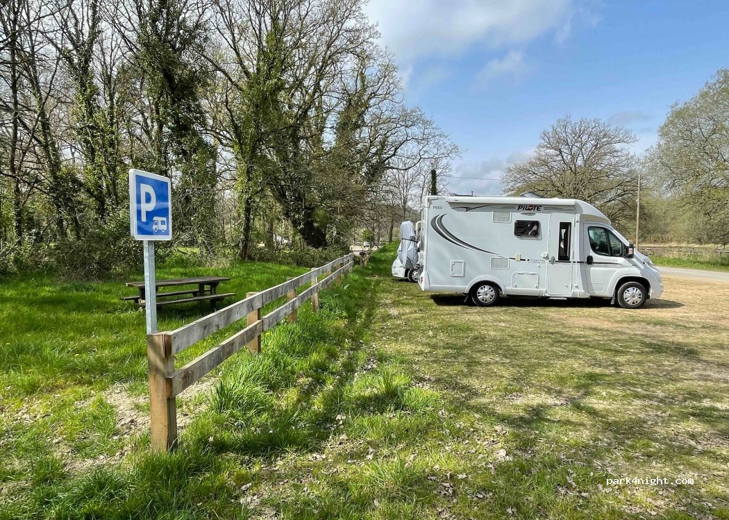 (35600) Bains-sur-Oust - 4 Le Bois Borgne — foto