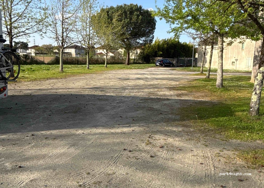 (64150) Mourenx - 27 Rue Charles Moureu — foto 2