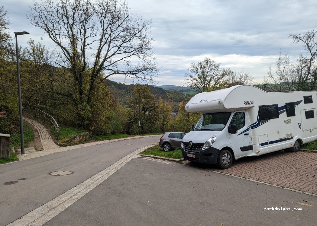 (6496) Echternach - 45 Montée de Trooskneppchen — foto
