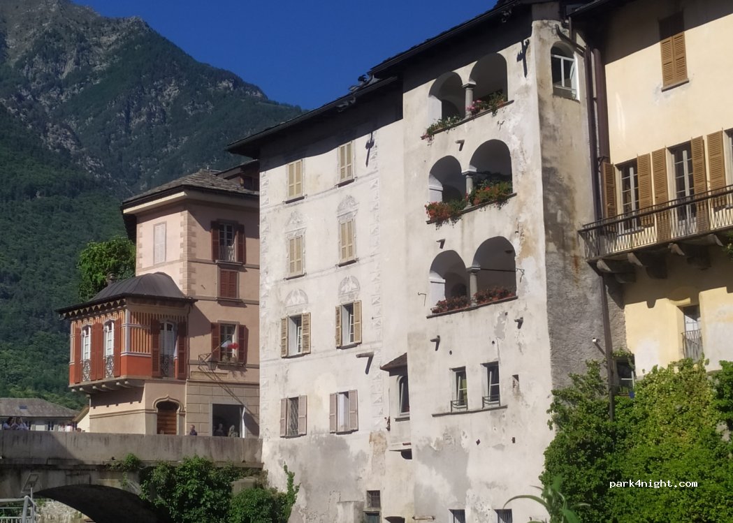 (23022) Chiavenna - 10 Via Falcone e Borsellino — foto 2