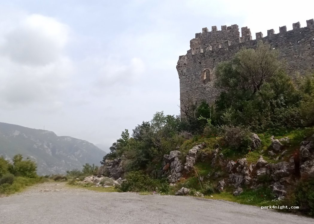 (241 00) Avia - Eparchiaki Odos Kalamatas - Areopolis — foto 2