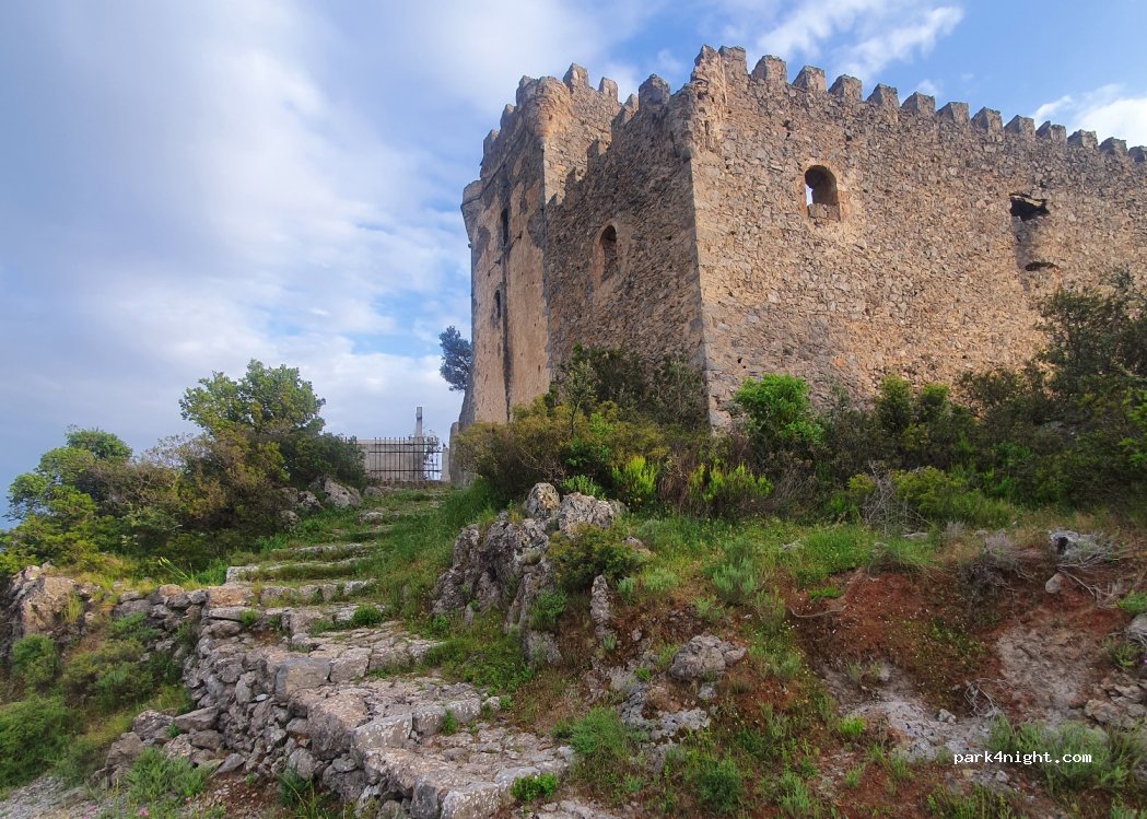 (241 00) Avia - Eparchiaki Odos Kalamatas - Areopolis — foto 3