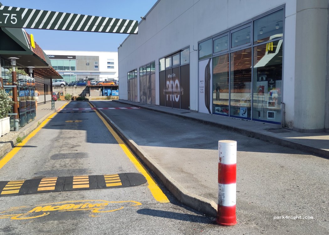 (89013) Gioia Tauro - 430 Strada Provinciale 1 di Gioia Tauro e Locri — foto