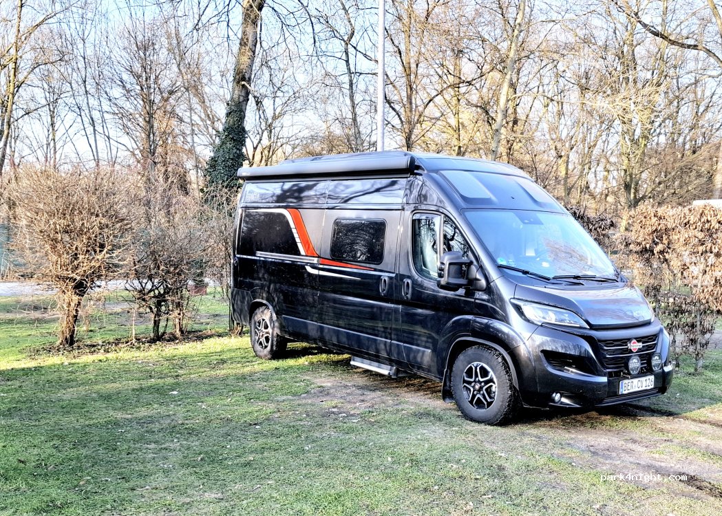 Reisemobil Stellplatz Kaisergarten — foto 5