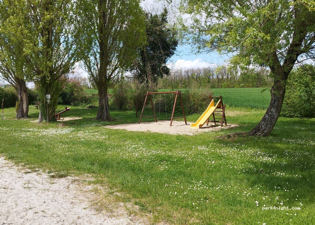 (16140) Les Gours - — foto 4