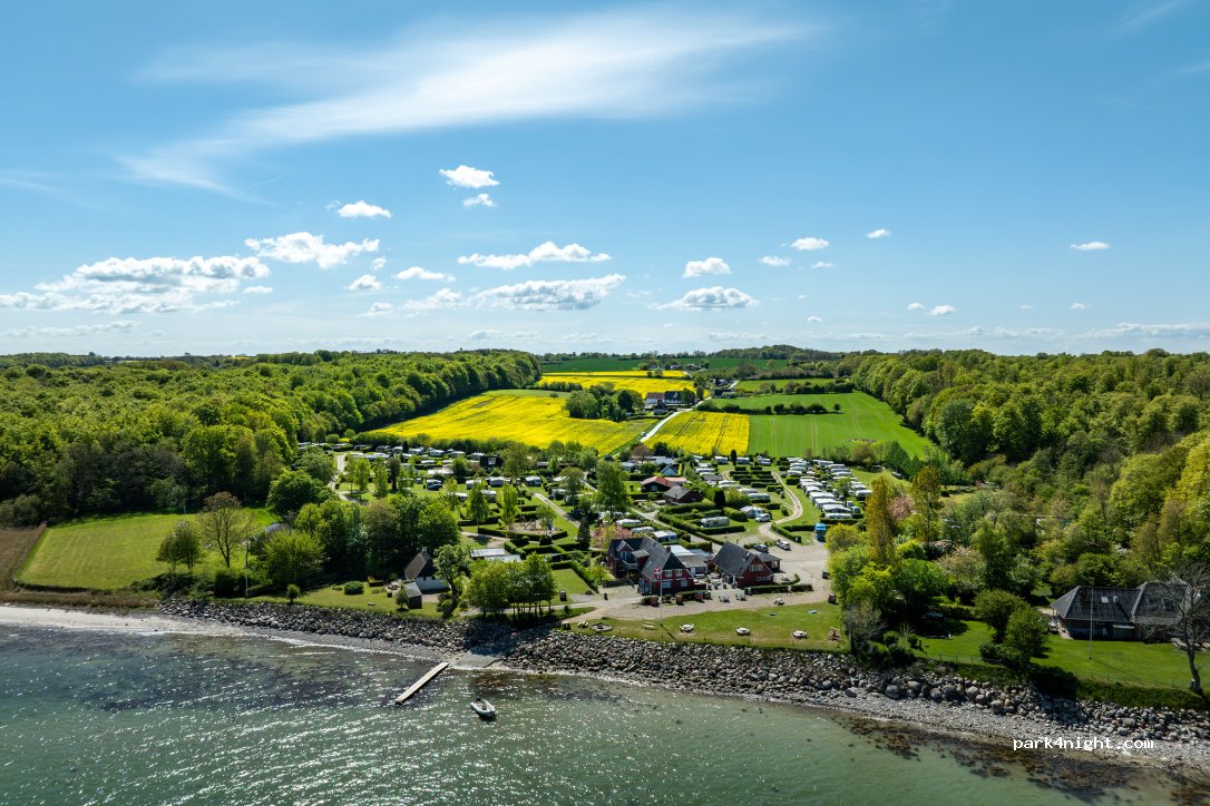Naldmose Strand Camping — foto