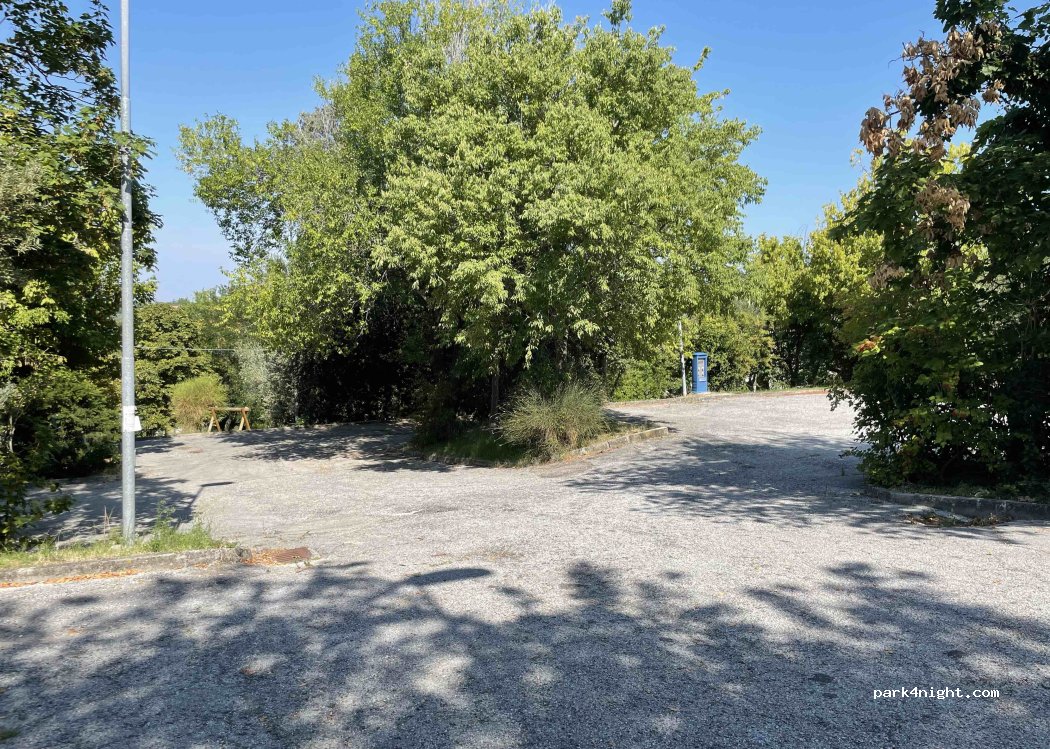 (60030) Morro d'Alba - Via degli Orti — foto 5
